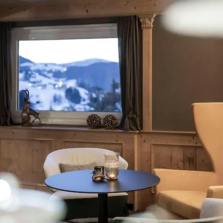 Hartmann - Adults Only Ortisei