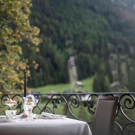 Hotel Hartmann - Adults Only 3*